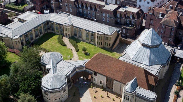 We are delighted that the hotel will re open on Monday 17th May 2021